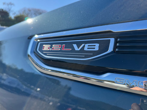 Used 2024 GMC Sierra 1500 Denali w/ Denali Reserve Package image 9