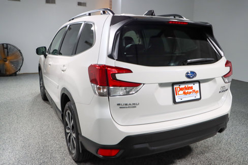 Used 2024 Subaru Forester Limited image 9