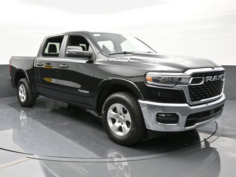 Used 2025 RAM 1500 Big Horn image 8
