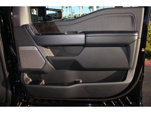 Certified 2024 Ford F250 Lariat w/ Lariat Ultimate Package image 18