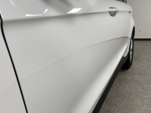 Used 2024 Ford Edge SEL image 16