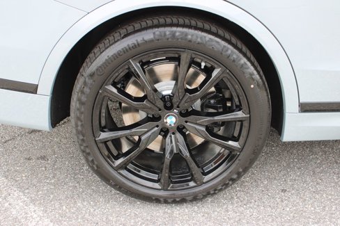 New 2026 BMW X7 M60i image 38