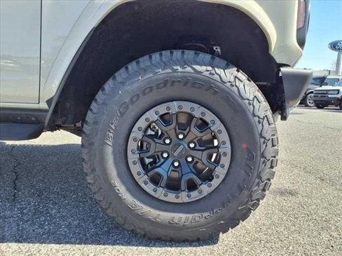 New 2025 Ford Bronco Raptor image 29