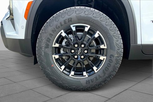 New 2026 Chevrolet Traverse Z71 w/ Enhanced Driving Package image 11