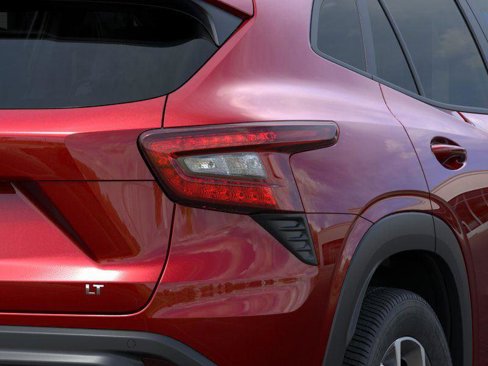 New 2026 Chevrolet Trax LT w/ Driver Confidence Package image 11