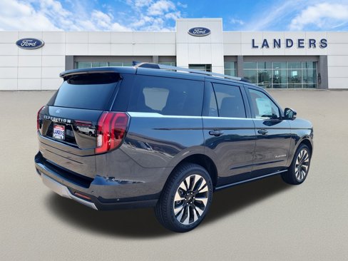 New 2025 Ford Expedition Platinum image 3