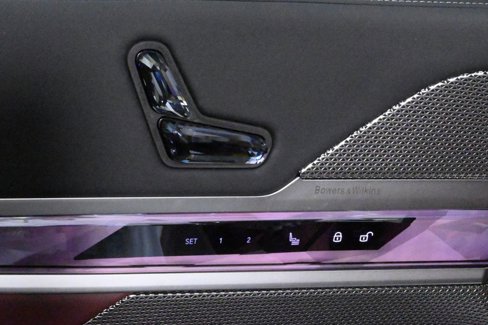 New 2026 BMW 740i xDrive image 28