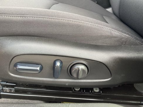 Used 2024 Chevrolet Malibu LT image 16