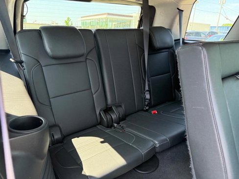Used 2020 Chevrolet Tahoe LT image 12