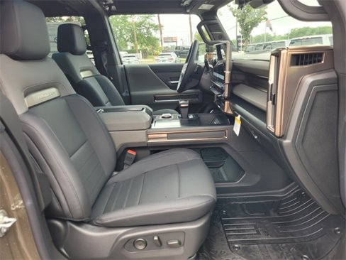 New 2025 GMC Hummer EV 2X image 15