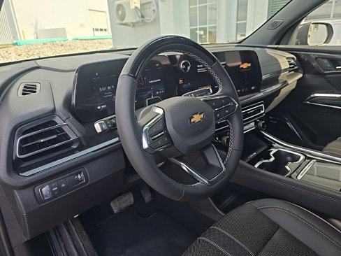 New 2026 Chevrolet Traverse High Country image 14