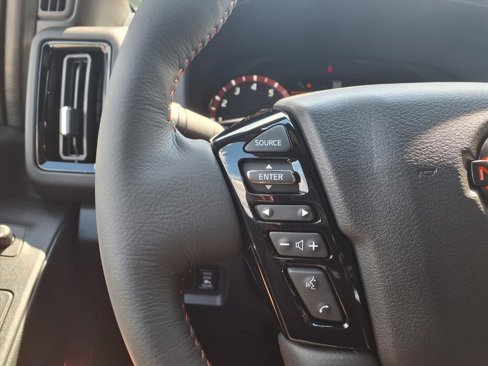 New 2025 Nissan Frontier PRO-4X w/ Pro Premium Package image 13