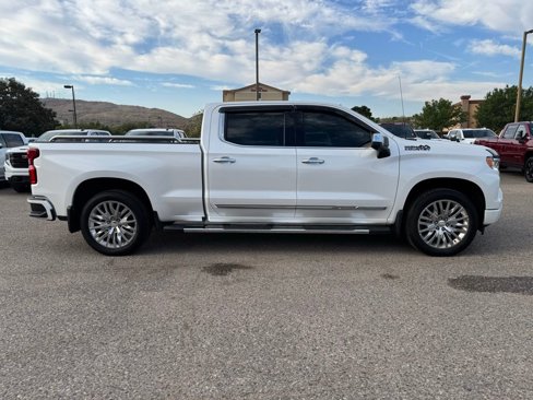 Used 2023 Chevrolet Silverado 1500 High Country w/ Technology Package image 4