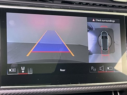 New 2025 Audi RS Q8 performance image 32