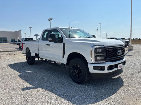 New 2026 Ford F250 XLT image 2