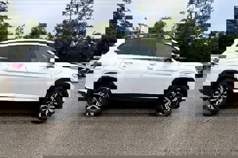 New 2026 Volkswagen Atlas SE image 4