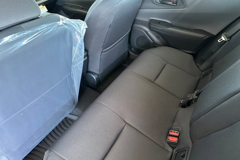 New 2026 Toyota Prius LE image 10