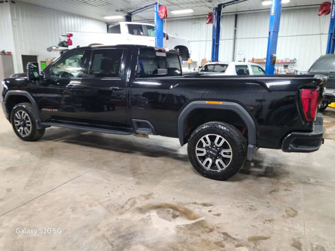 Used 2023 GMC Sierra 2500 AT4 w/ AT4 Preferred Package image 6