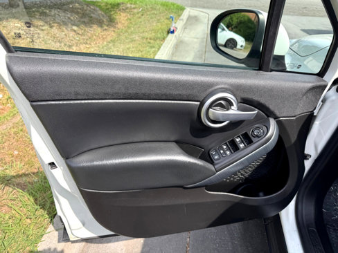 Used 2017 FIAT 500X Trekking image 12