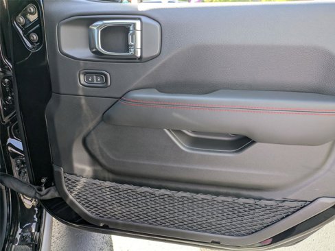 New 2025 Jeep Wrangler Unlimited Rubicon image 36