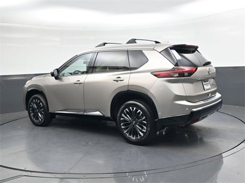 New 2026 Nissan Rogue Platinum image 7