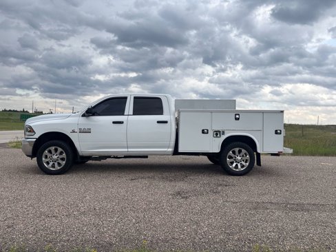 Used 2017 RAM 3500 Tradesman w/ Chrome Appearance Group image 2