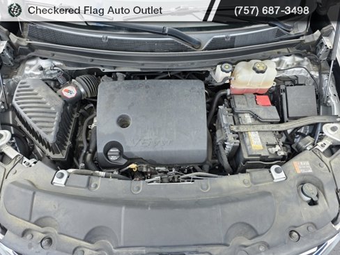 Used 2020 Chevrolet Traverse LT image 15