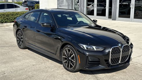 Used 2025 BMW 430i w/ M Sport Package image 32