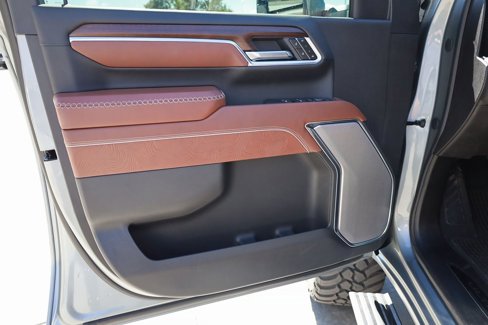 Used 2025 GMC Sierra 2500 Denali Ultimate image 14