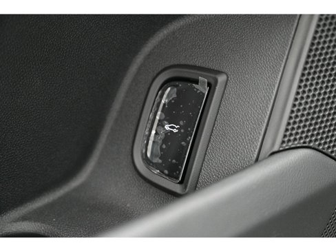 New 2026 Cadillac Lyriq V w/ Exterior Carbon Fiber Package image 24