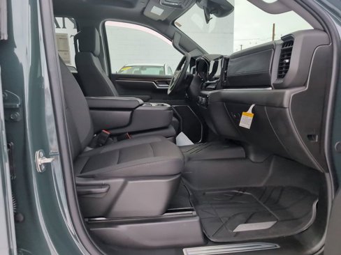 New 2025 Chevrolet Silverado 1500 LT w/ Protection Package image 31
