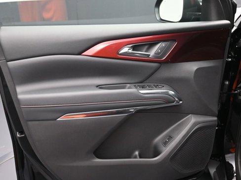 New 2026 Chevrolet Traverse Z71 w/ Driver Confidence Package image 19