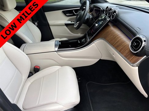 Used 2024 Mercedes-Benz GLC 300 image 10