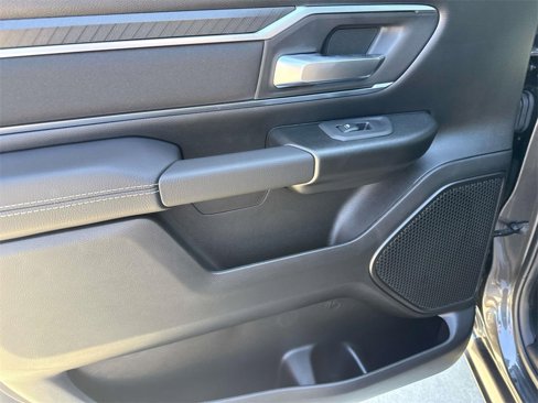 New 2026 RAM 1500 4x4 Crew Cab image 10