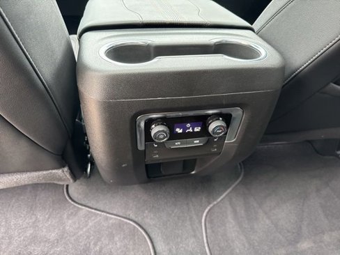 Used 2025 Chevrolet Tahoe High Country w/ Sun And Tow Package image 17