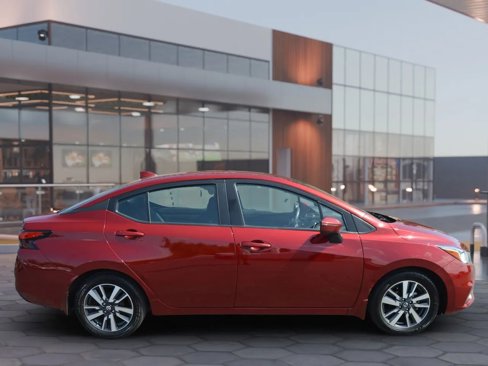 Used 2020 Nissan Versa SV image 8