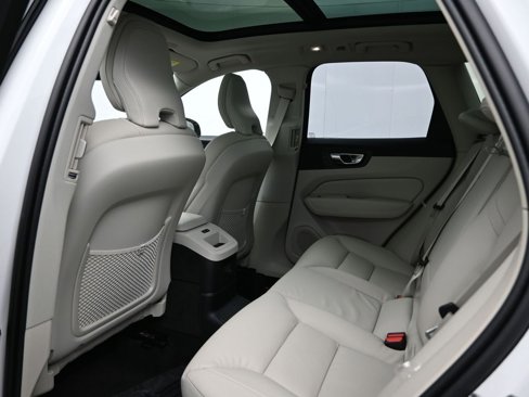 New 2025 Volvo XC60 T8 Plus w/ Protection Package Premier image 24