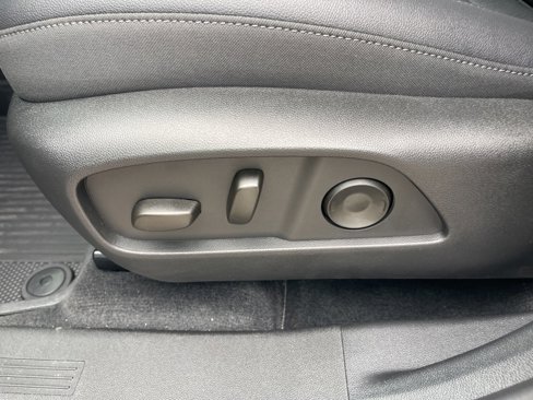 New 2026 Chevrolet Equinox LT w/ Convenience Package II image 20