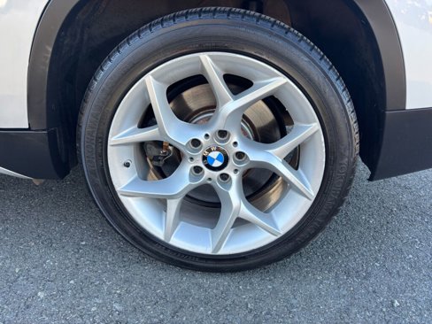 Used 2013 BMW X1 xDrive35i image 9
