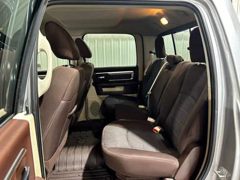 Used 2019 RAM 1500 Classic SLT w/ Luxury Group image 20