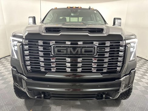 New 2025 GMC Sierra 2500 Denali w/ Denali Reserve Package image 2