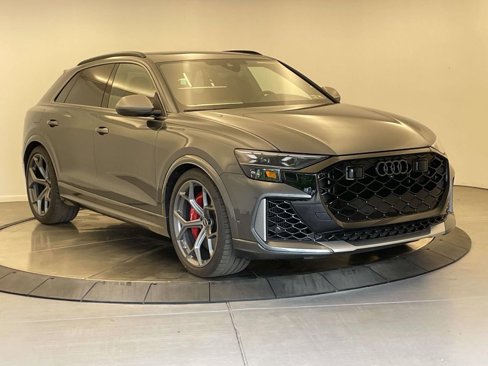 New 2025 Audi RS Q8 performance image 9
