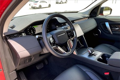 Used 2024 Land Rover Discovery Sport S image 15