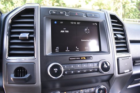 Used 2019 Ford Expedition Max XLT image 18