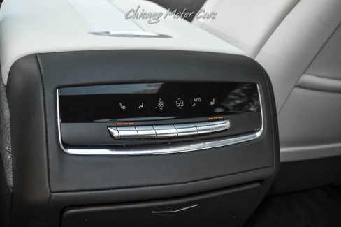 Used 2025 Cadillac Escalade ESV Sport Platinum w/ LPO, Floor Liner Package image 30
