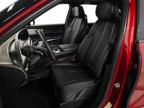 New 2026 Cadillac Vistiq Sport w/ LPO, Floor Liner Package image 12