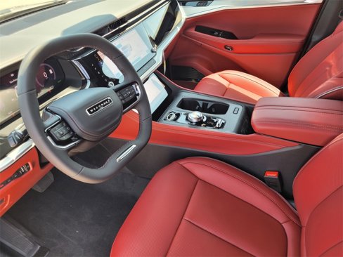 New 2025 Jeep Wagoneer Launch Edition image 6