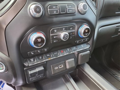 Used 2022 GMC Sierra 2500 AT4 w/ AT4 Premium Plus Package image 23