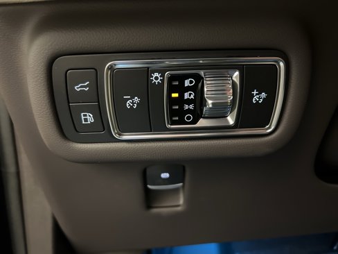 New 2025 Lincoln Nautilus Black Label w/ Jet Appearance Package image 25