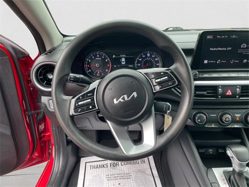 Used 2022 Kia Forte LXS image 12